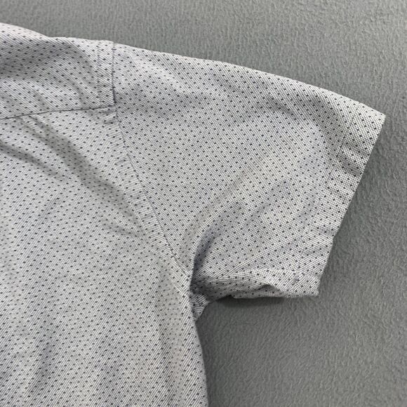 Peter Millar Button Up Mens Large Gray Shirt Blue Polka Dots Short Sleeves - Picture 7 of 13